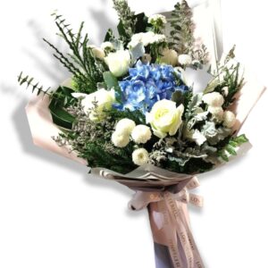 Hydrangea and white rose bouquet