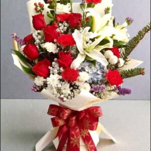 ช่อกุหลาบแดงและลิลลี่